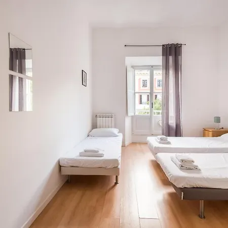 Trastevere Flat 27 *